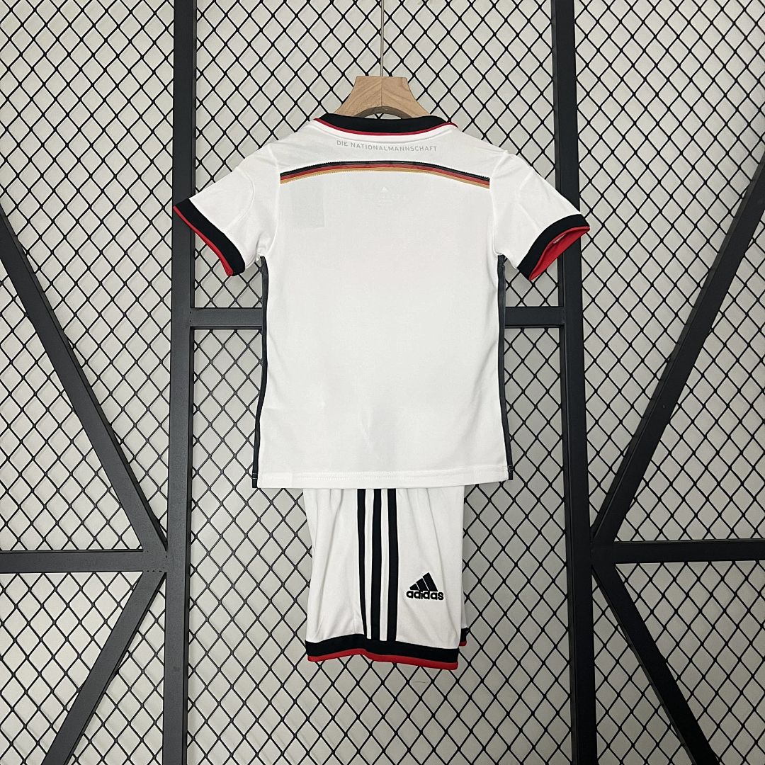 kids Germany 2014 home size_ 16-28 7