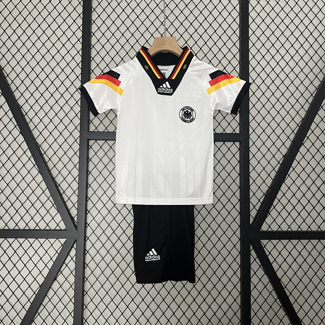 kids Germany 1992 home size_ 16-28