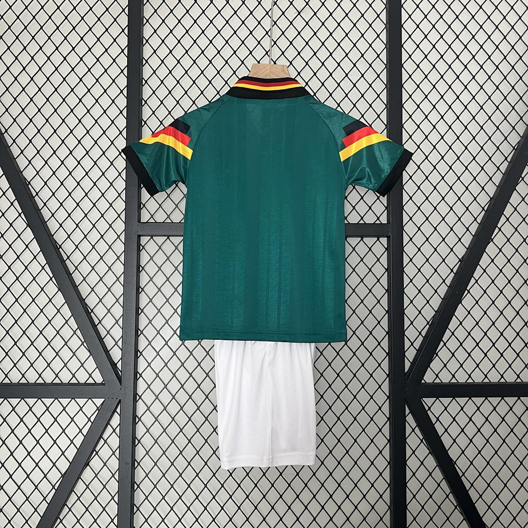 kids Germany 1992 away size_ 16-28 4