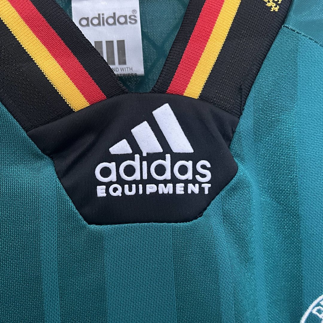 kids Germany 1992 away size_ 16-28 7