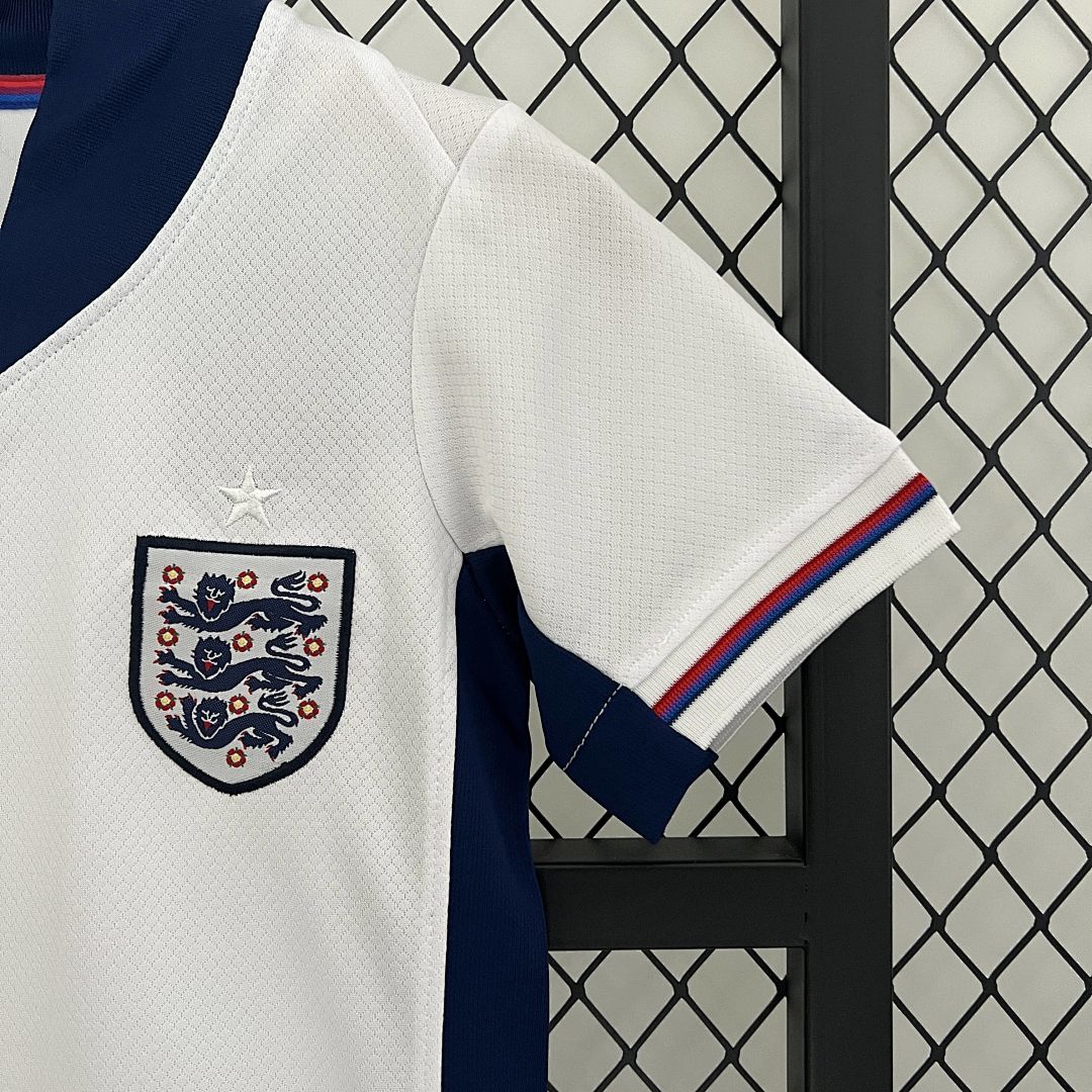 2024 enfant England 2024 domicile size_ 16-28 4