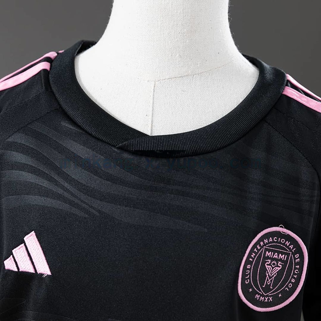 24_25 kids Miami away size_ 16-28 8