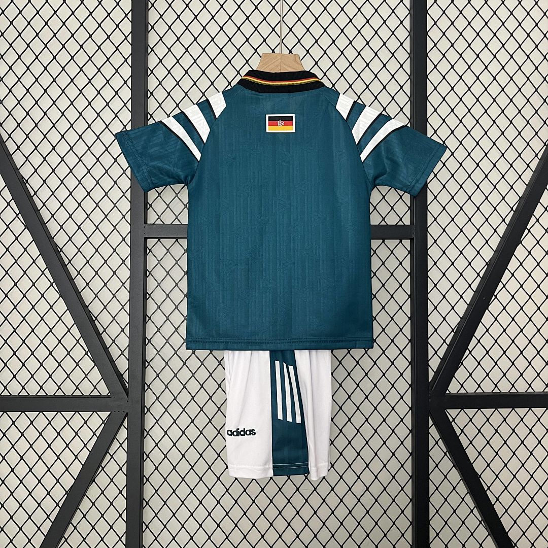 kids Germany 1996 home size_ 16-28 6