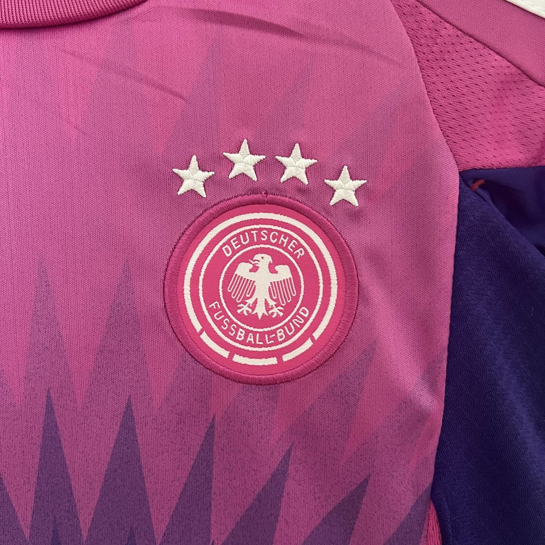 2024 kids Germany away size_ 16-28 3