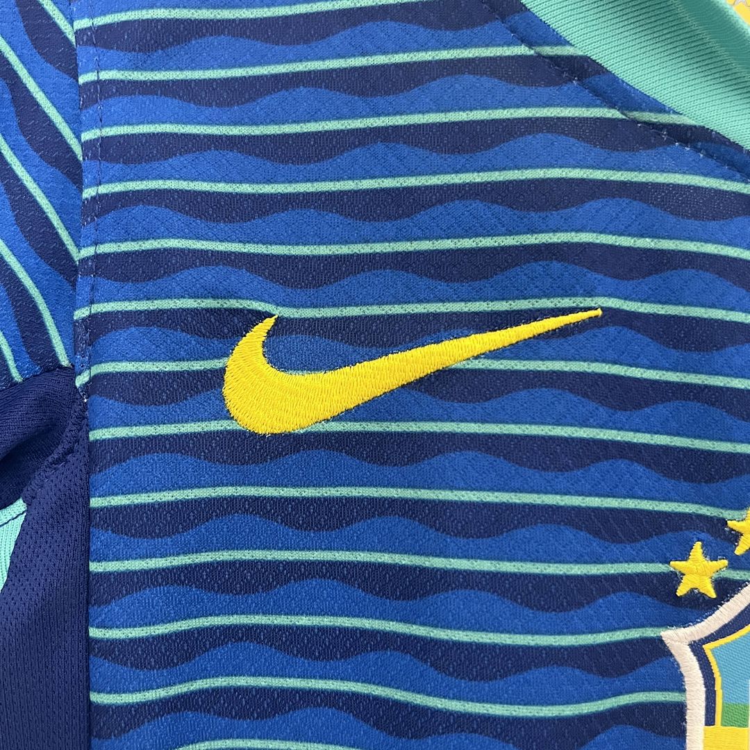 2024 kids Brazil away size_ 16-28 2