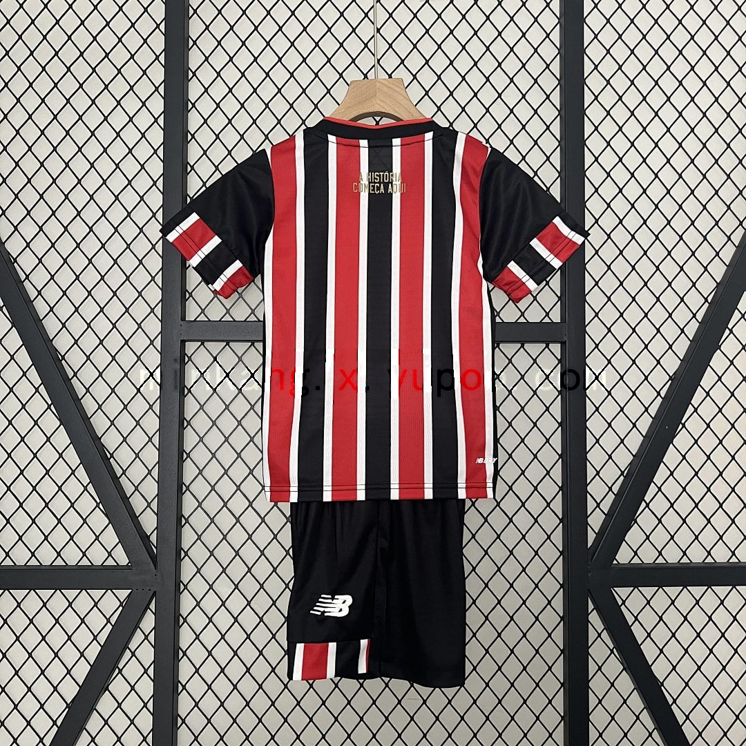 24_25 kids Sao Paulo away size_ 16-28 9