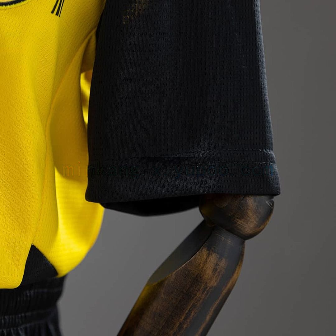 24_25 kids Dortmund home size_ 16-28 6