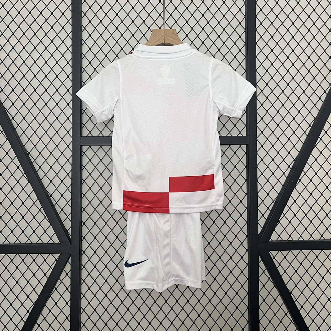 2024 kids Croatia home size_ 16-28 3
