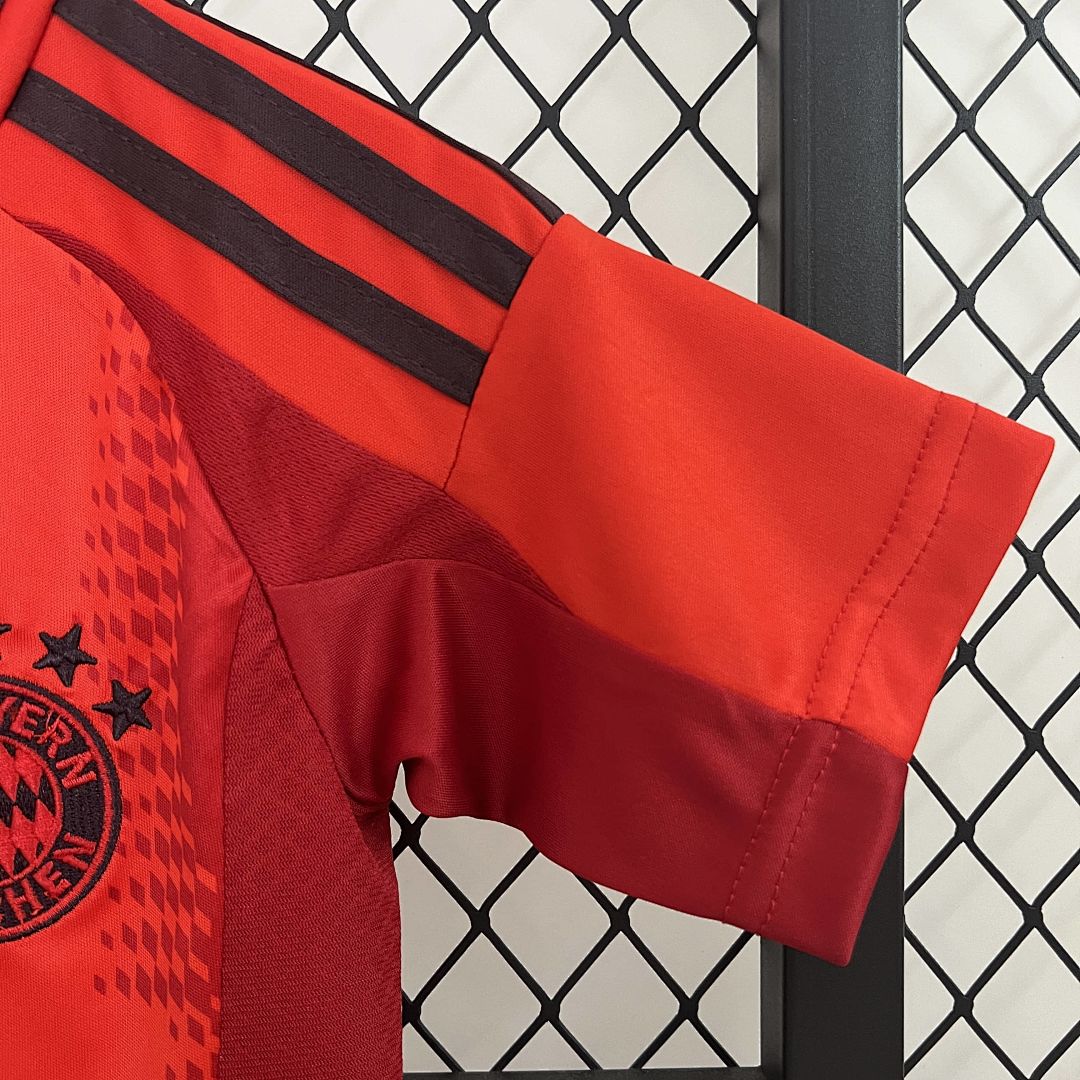 24_25 kids Bayern Munich home size_ 16-28 8