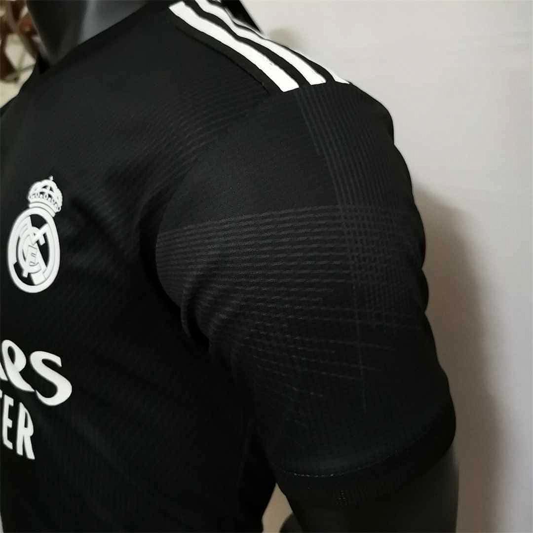 22-23 Real Madrid Y3 player version 5