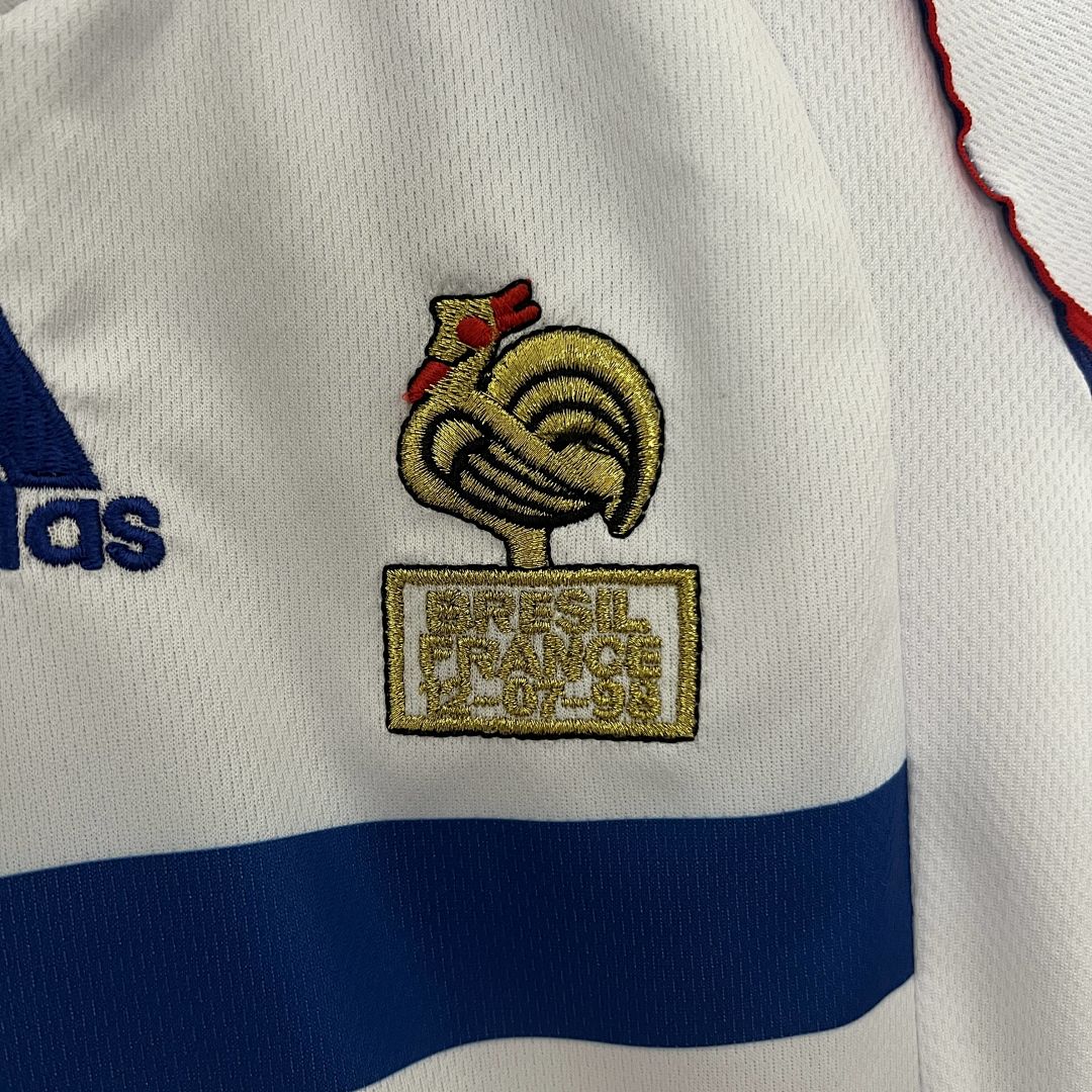 kids France 1998 away size_ 16-28 3
