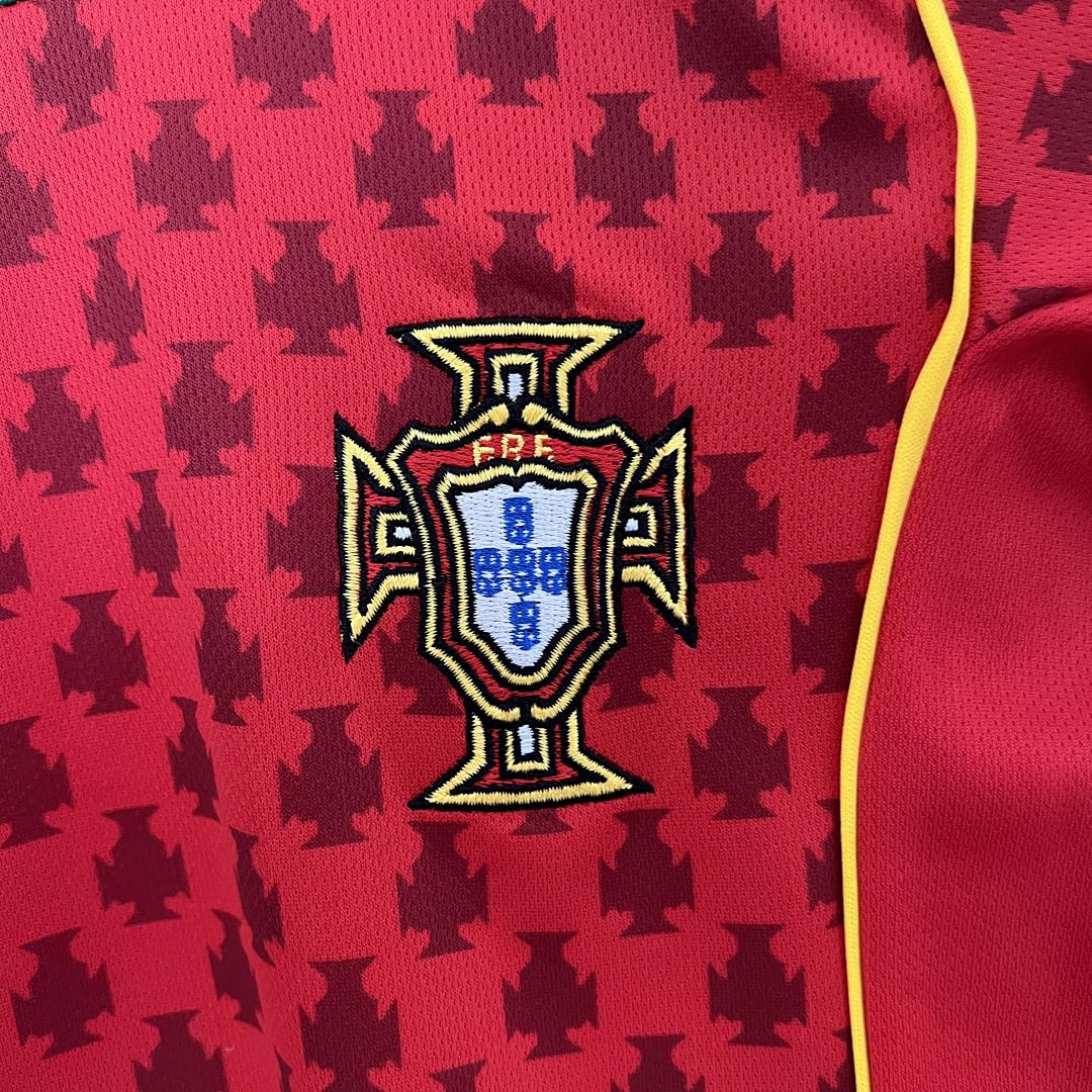 kids Portugal 2004 Home size_ 16-28 6