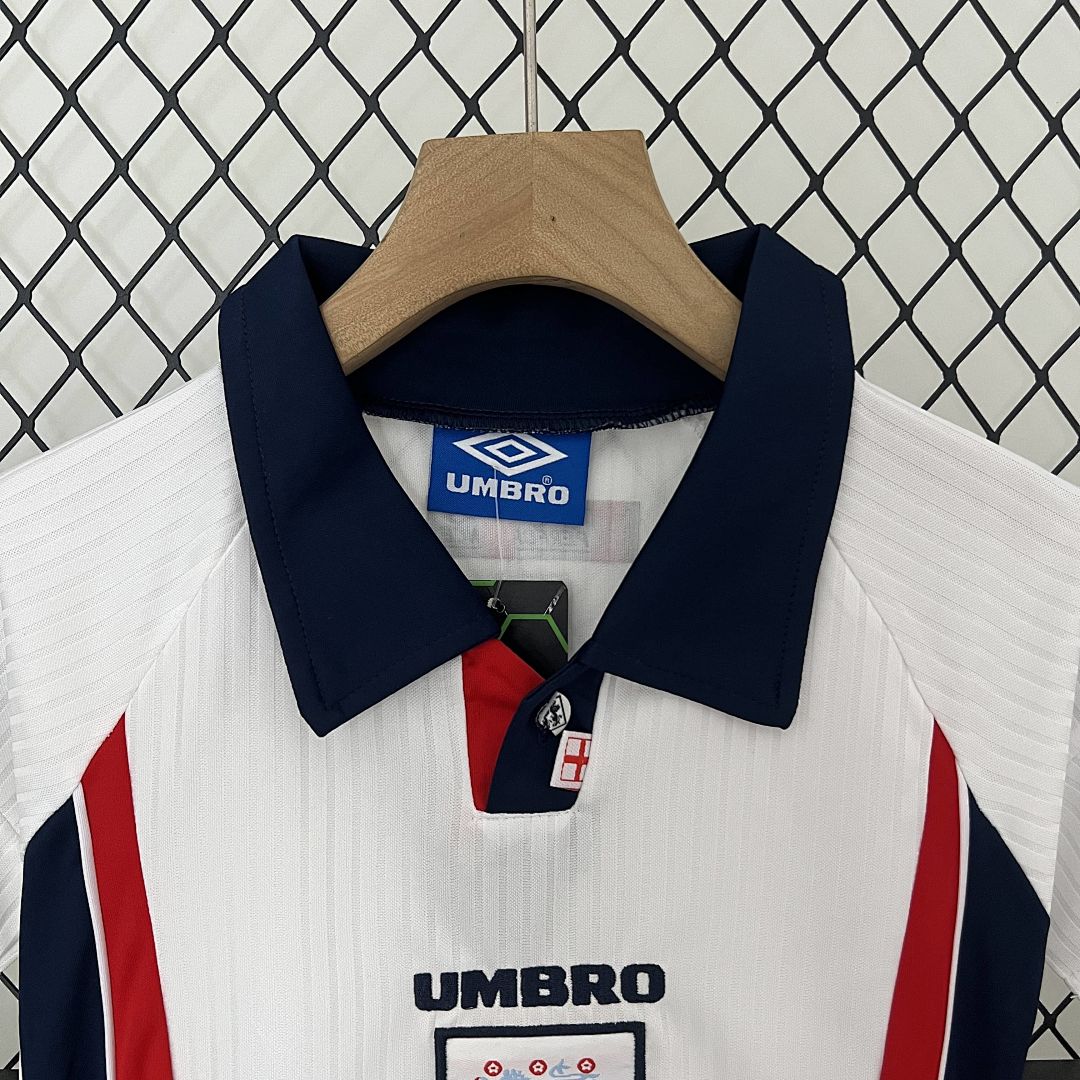 kids England 1998 Home size_ 16-28 3