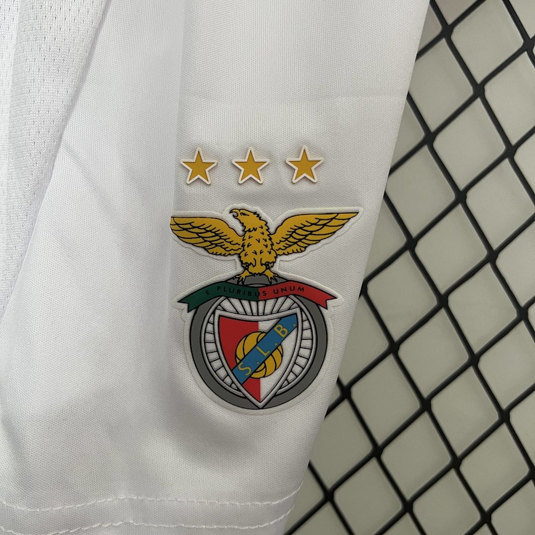 24_25 Kids Benfica Home Size_ 16-28 4