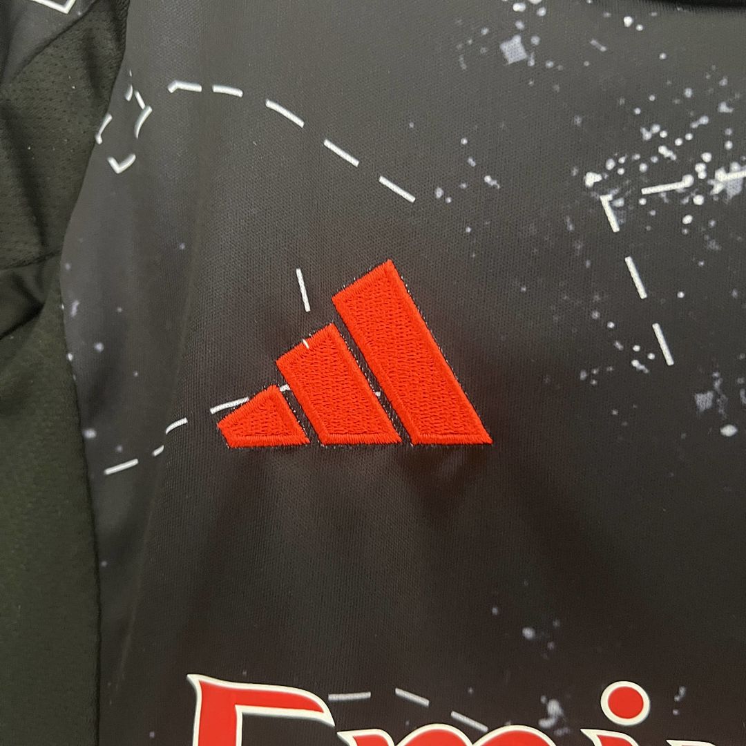 24_25 Kids Benfica away Size_ 16-28 2