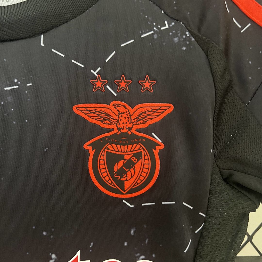 24_25 Kids Benfica away Size_ 16-28 3