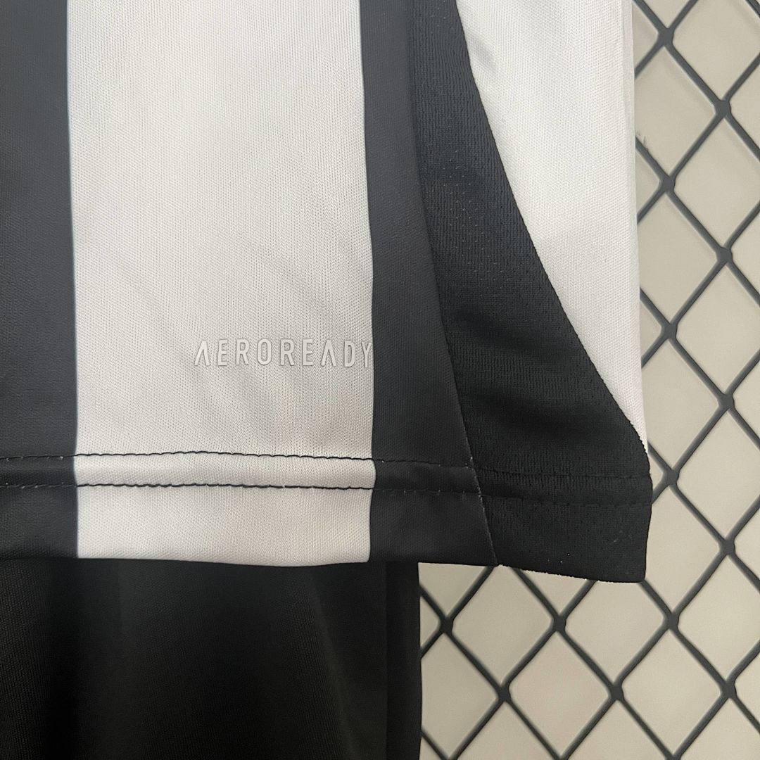 24_25 infantil Newcastle United local Size_ 16-28 7