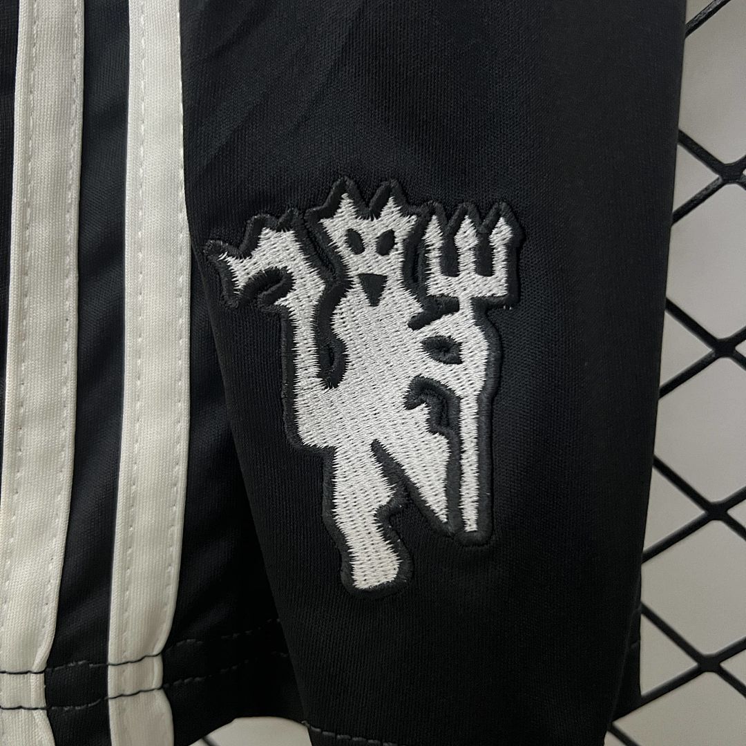 24_25 kids M-U third away size 16-28 7