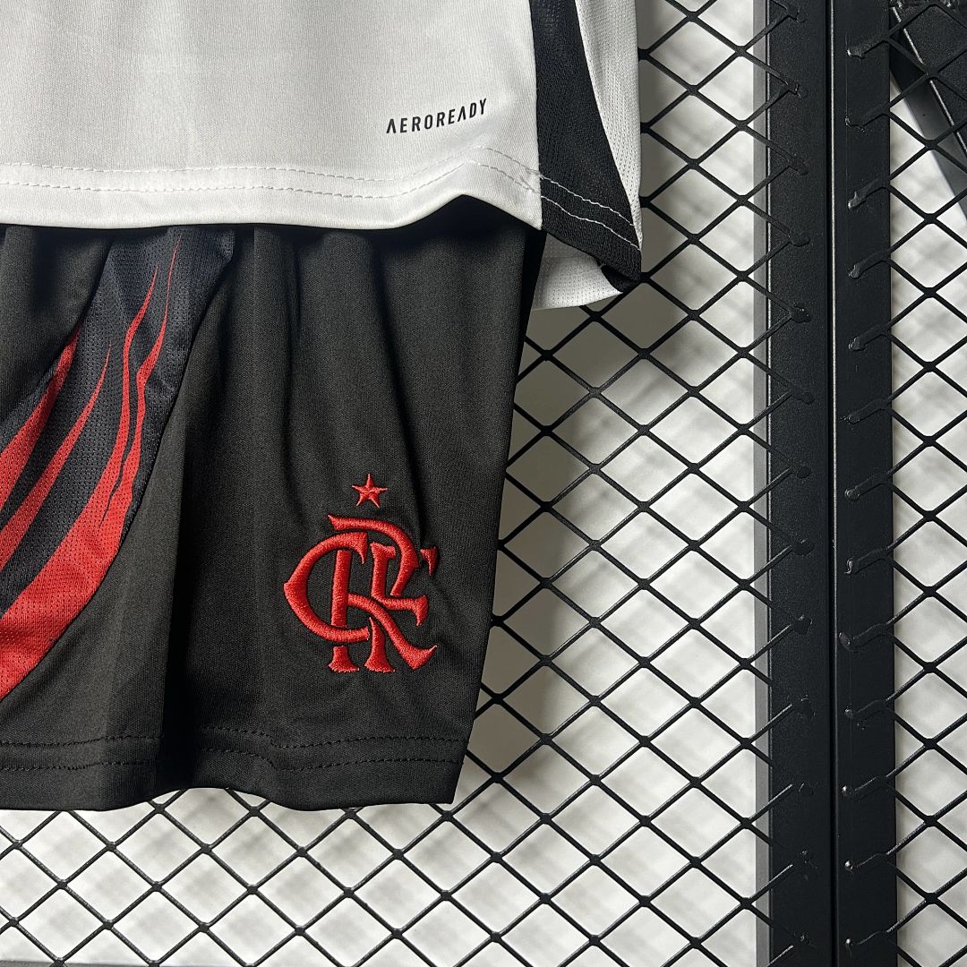 25_26 kids Flamengo away size_ 16-28 6