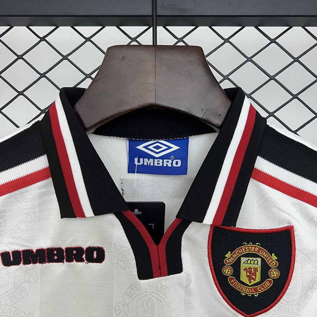 kids M-U 97_98 away size_ 16-28 7
