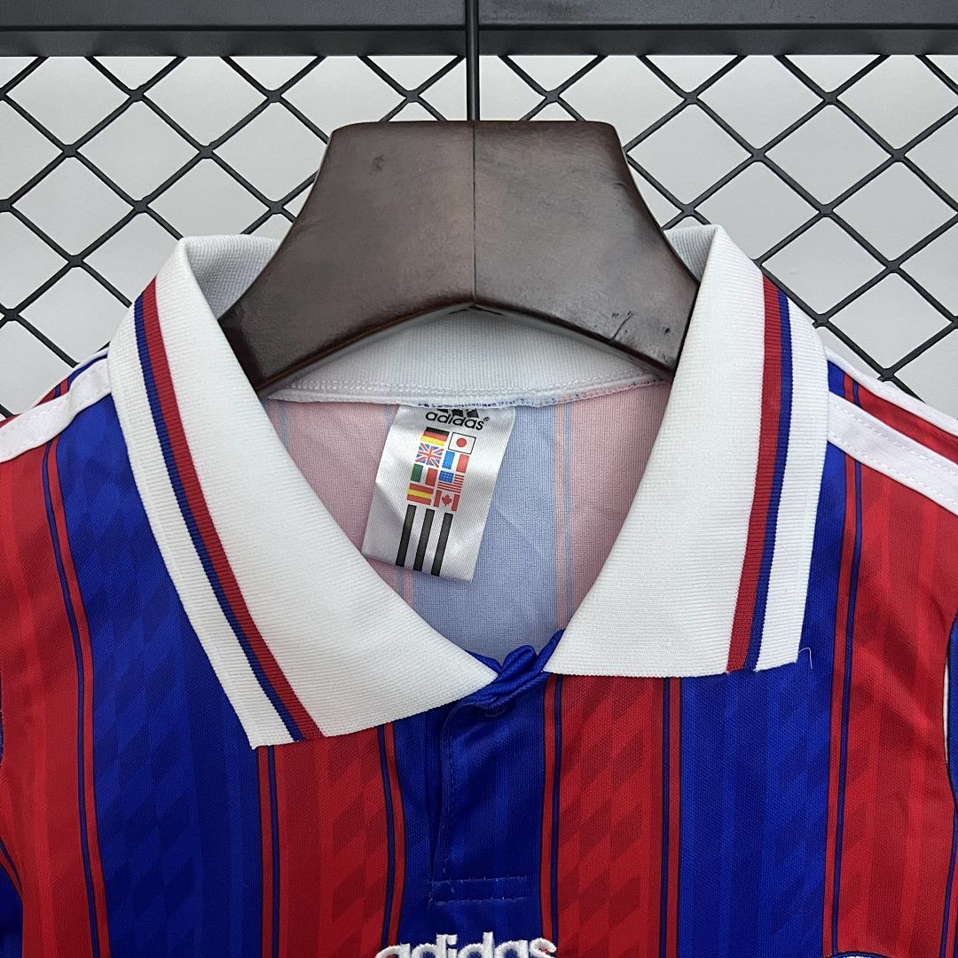 kids Bayern Munich 95_97 Home size_ 16-28 8