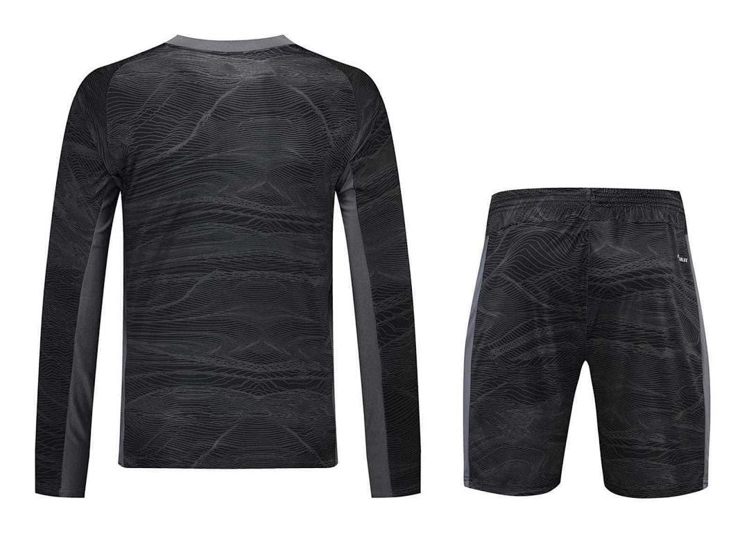 21-22 Real Madrid black goalkeeper long sleeve 2