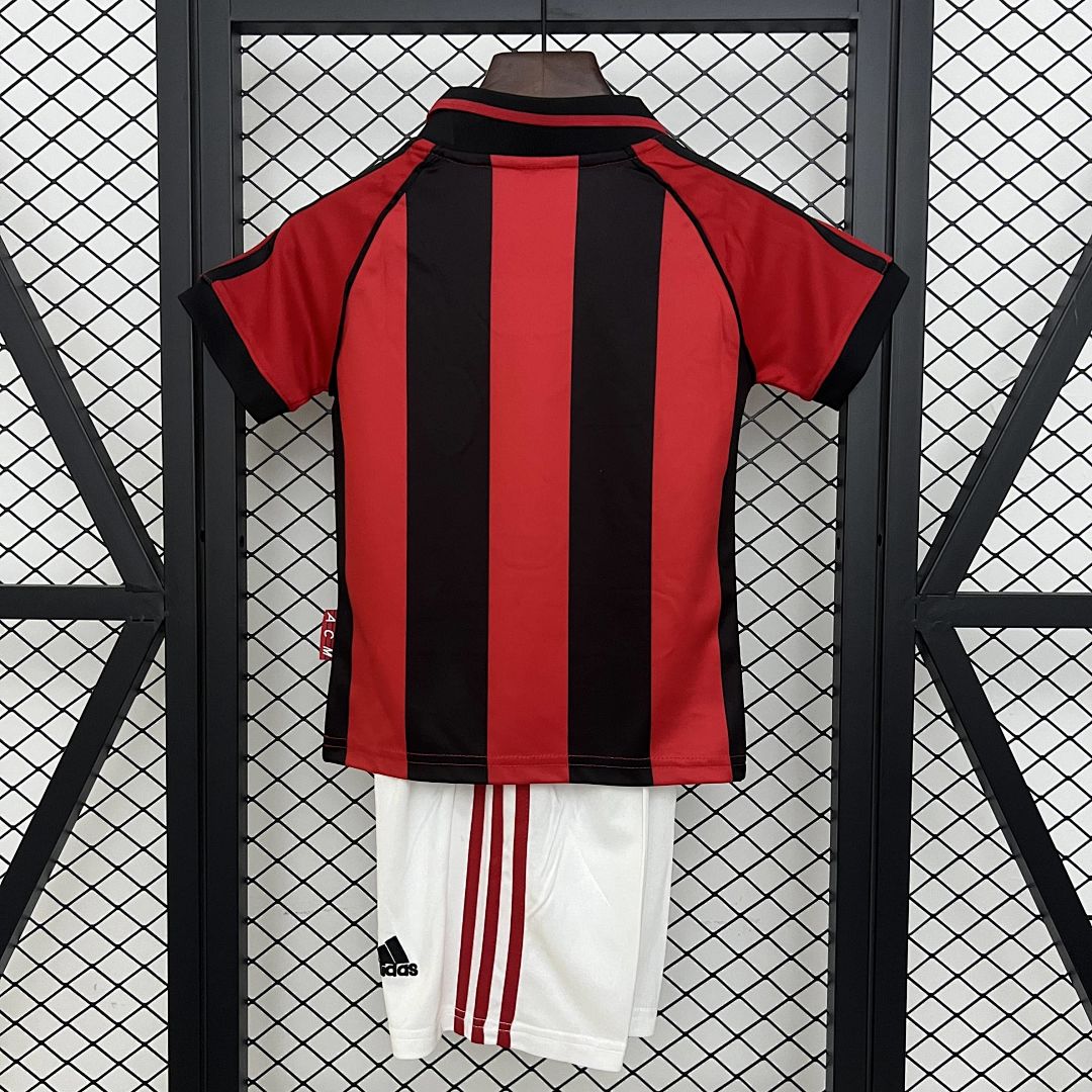 kids AC Milan 98_99 Home size_ 16-28 4