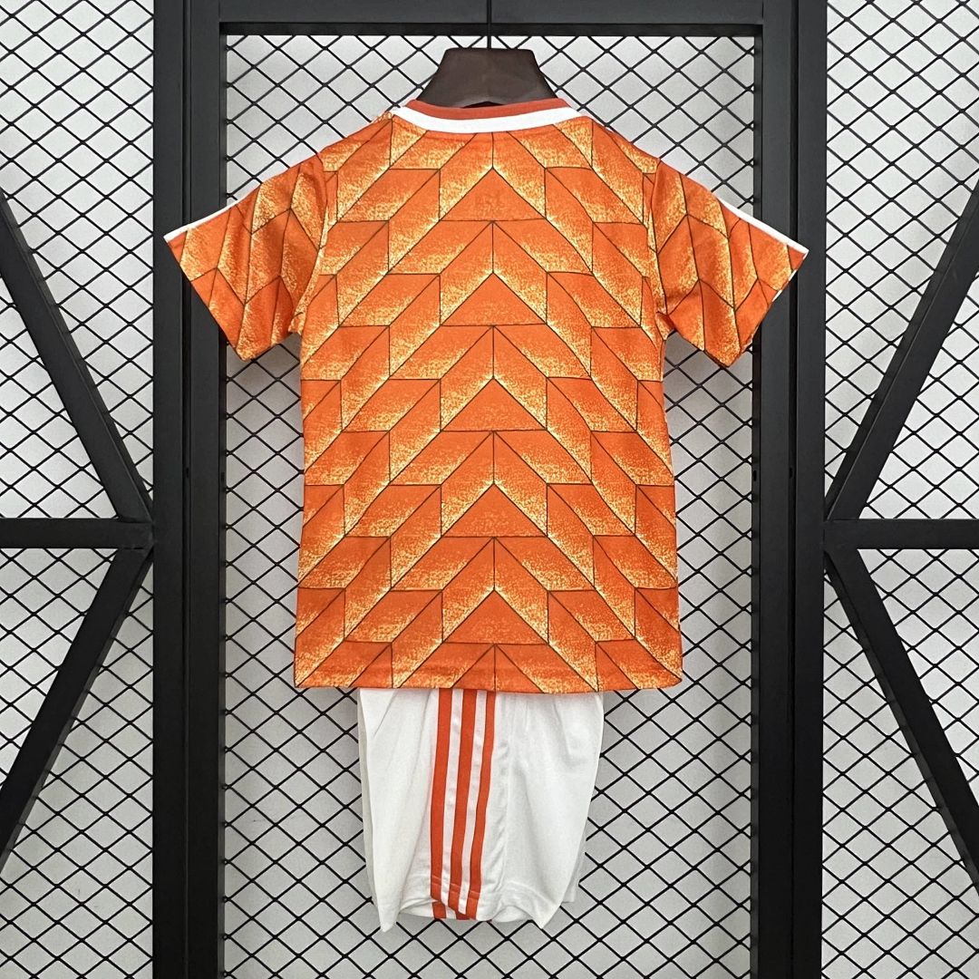 kids Netherlands 1988 home size_ 16-28 5