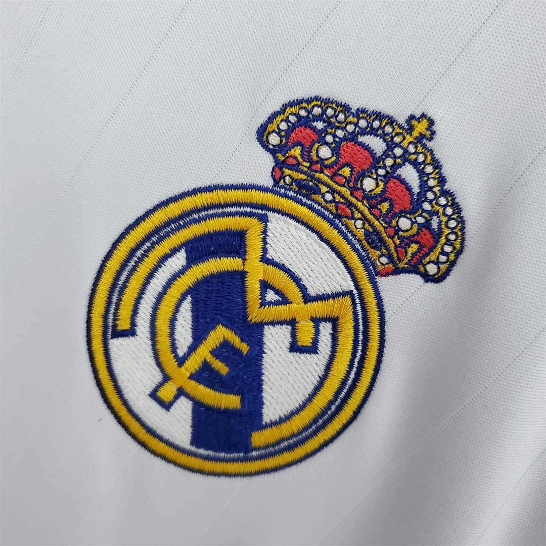21-22 Real Madrid white （06-07 Template） 3
