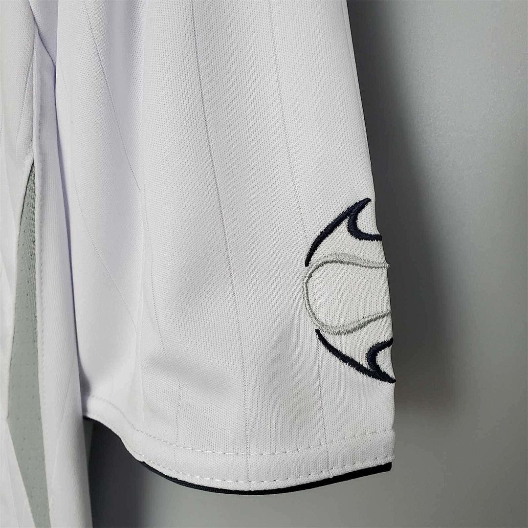 21-22 Real Madrid white （06-07 Template） 5