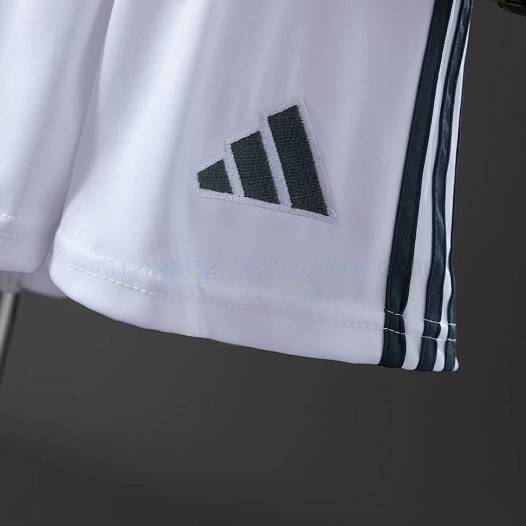 25_26 kids Bayern Munich Away size_ 16-28 2