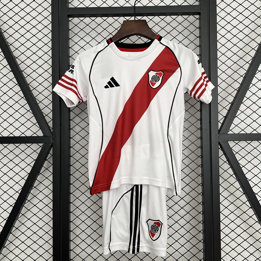 25_26 Kids River Plate Home Size_ 16-28
