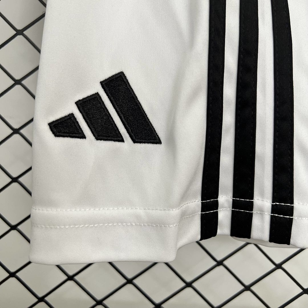 25_26 Kids River Plate Home Size_ 16-28 2