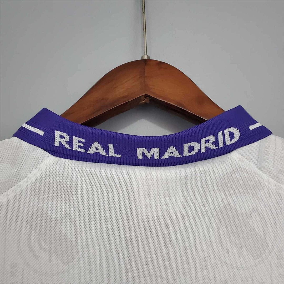 96-97 Real Madrid tercera visita 7