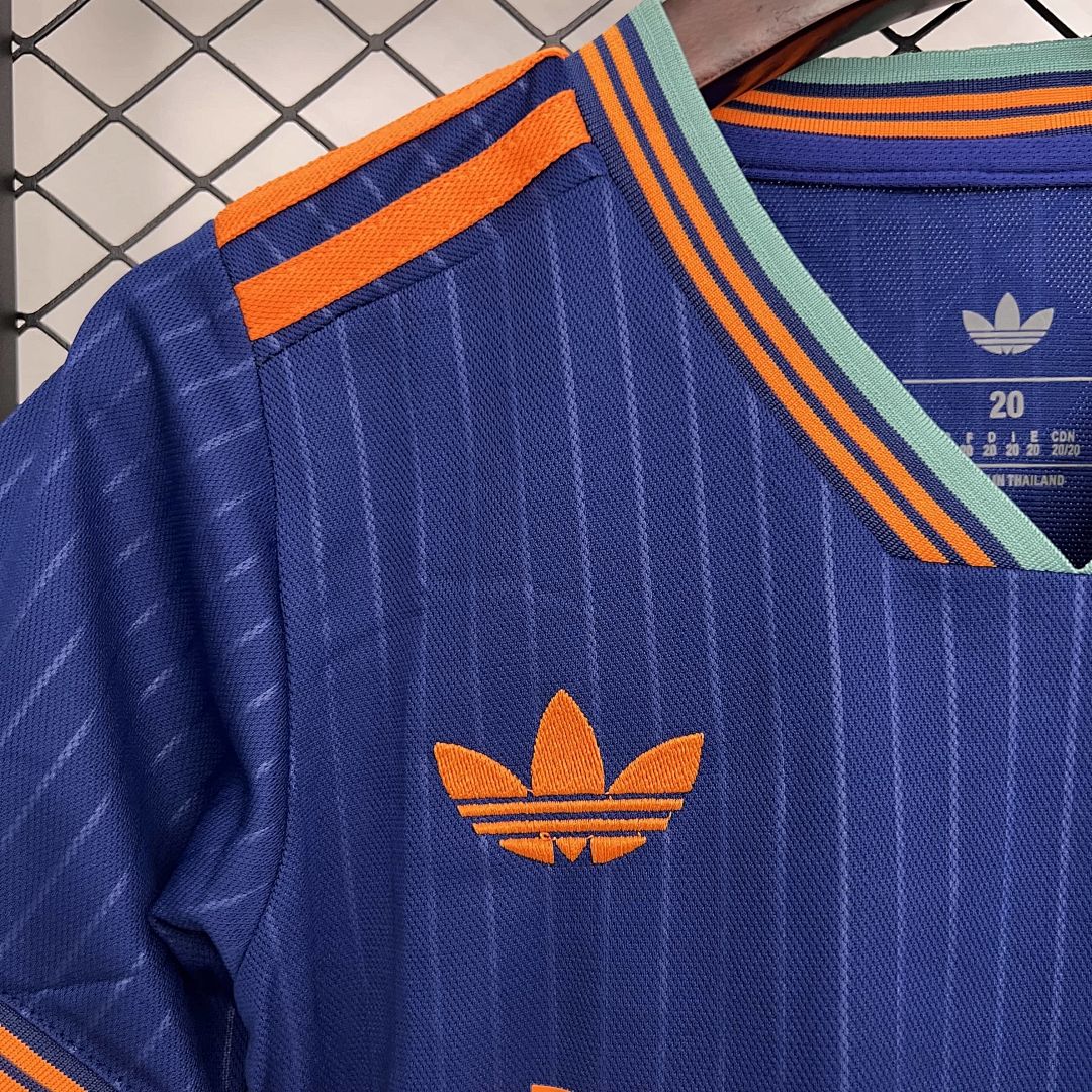 25_26 Kids Newcastle United third away Size_ 16-28 2