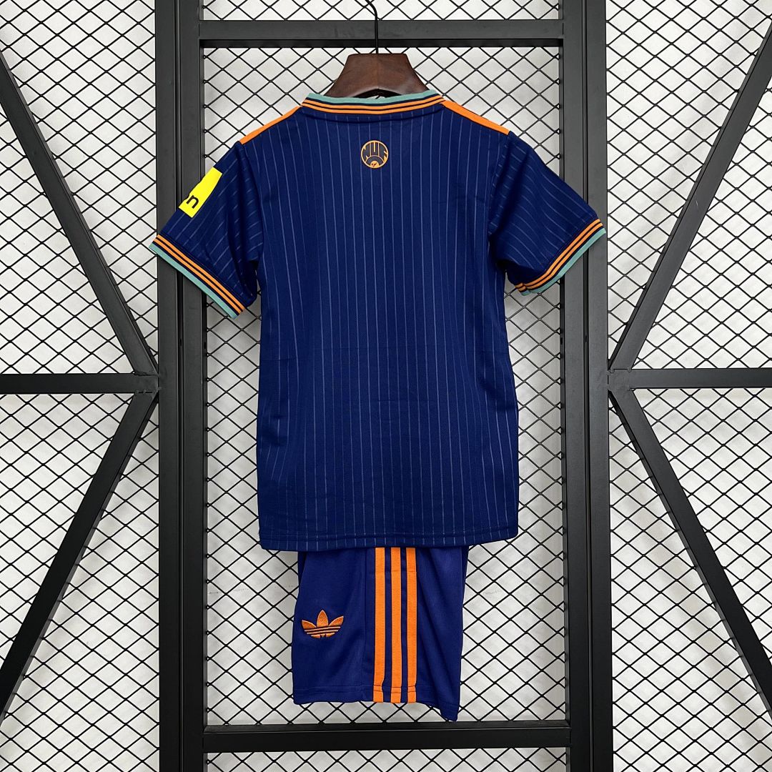 25_26 Kids Newcastle United third away Size_ 16-28 5