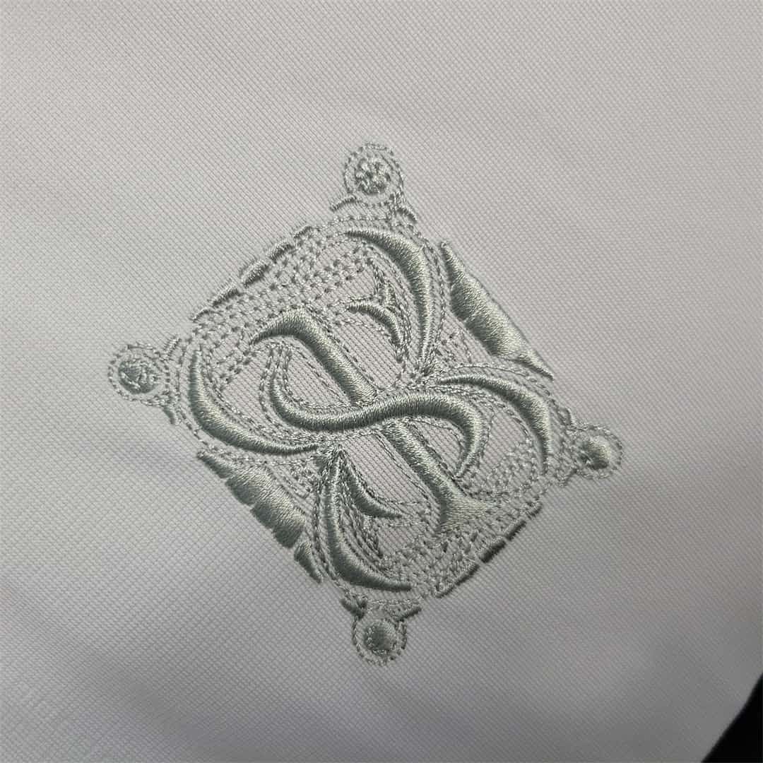 09-10 Real Madrid home 7