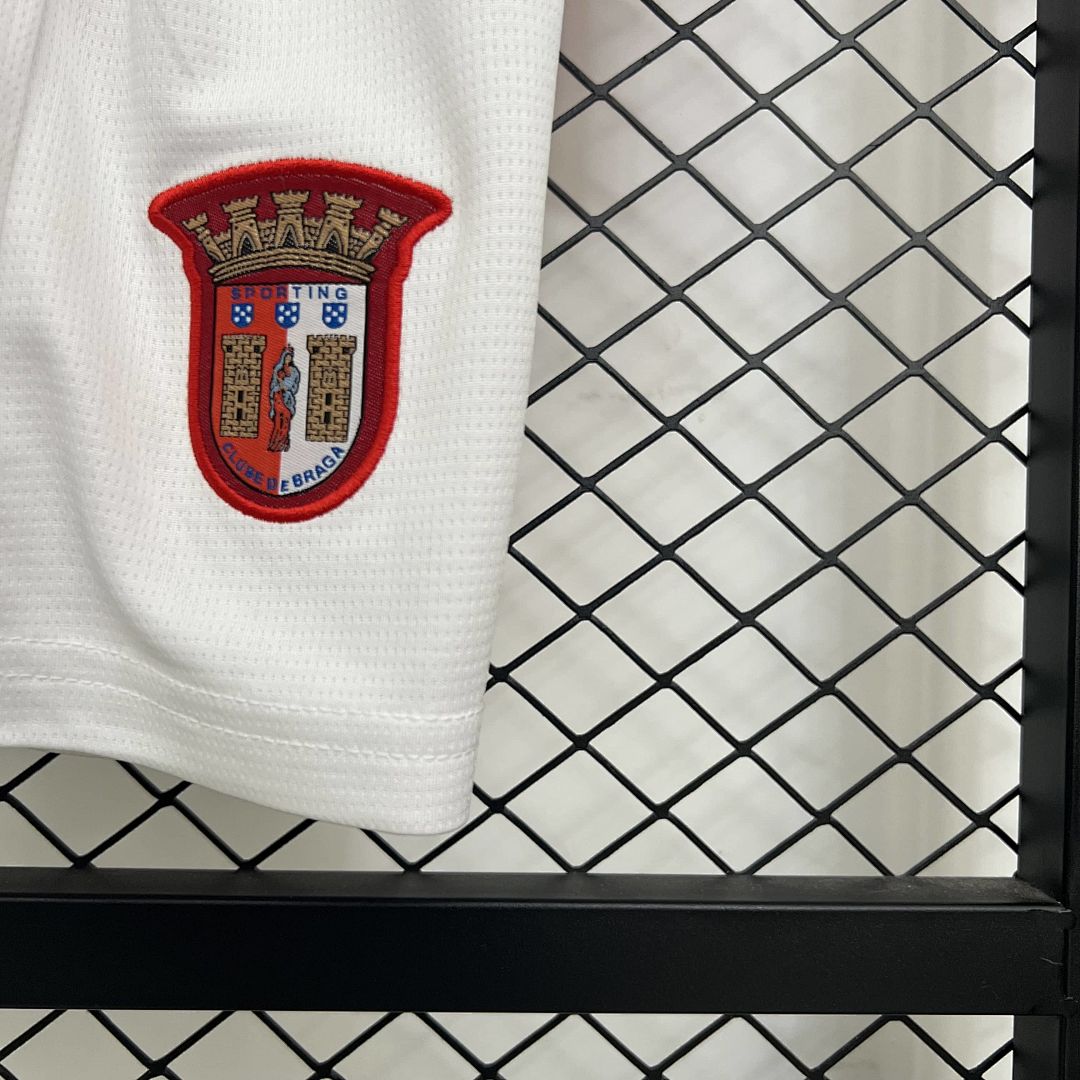 25_26 Braga Home Size_ 16-28 10