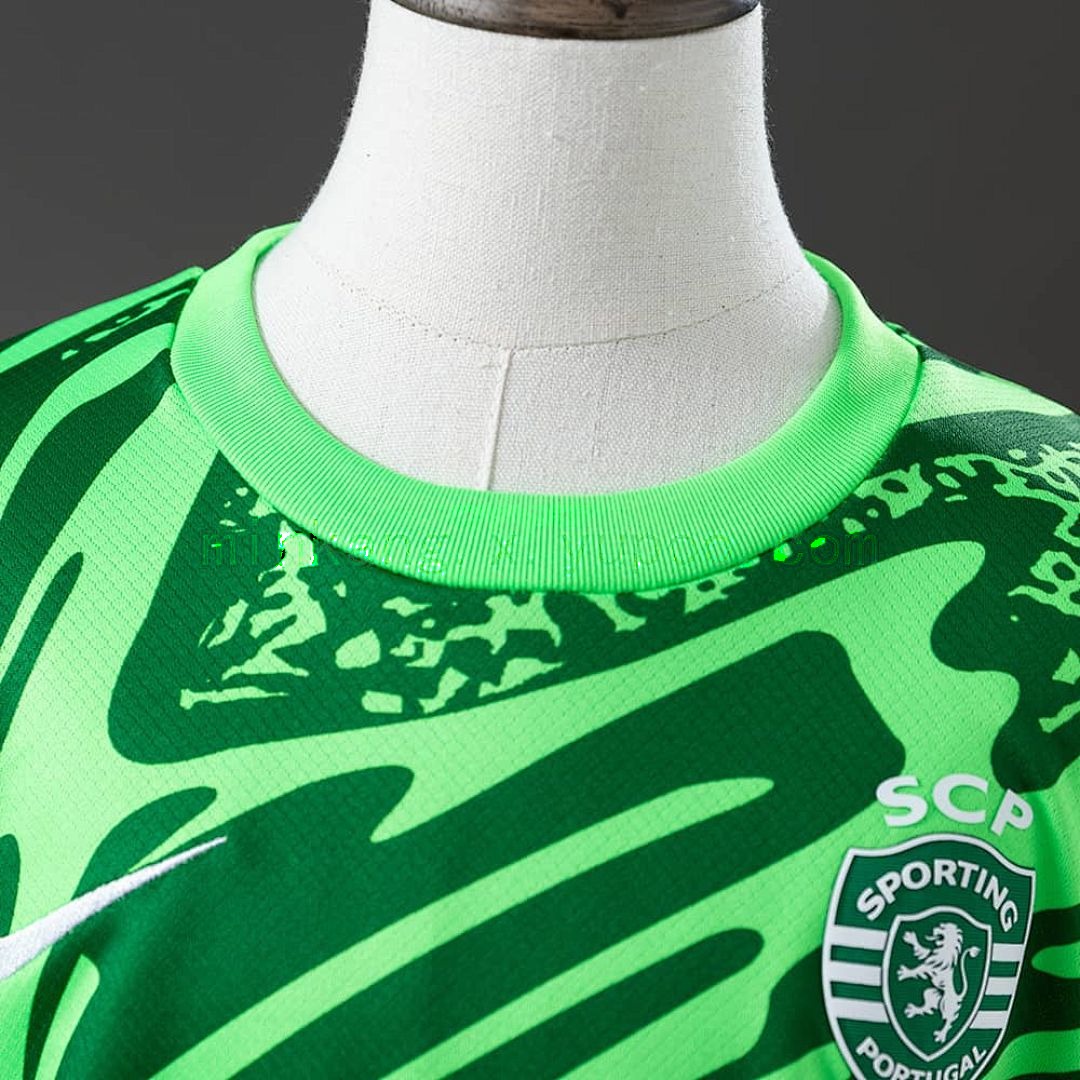 25_26 Sporting Lisbon Goalkeeper Green Size_ 16-28 8
