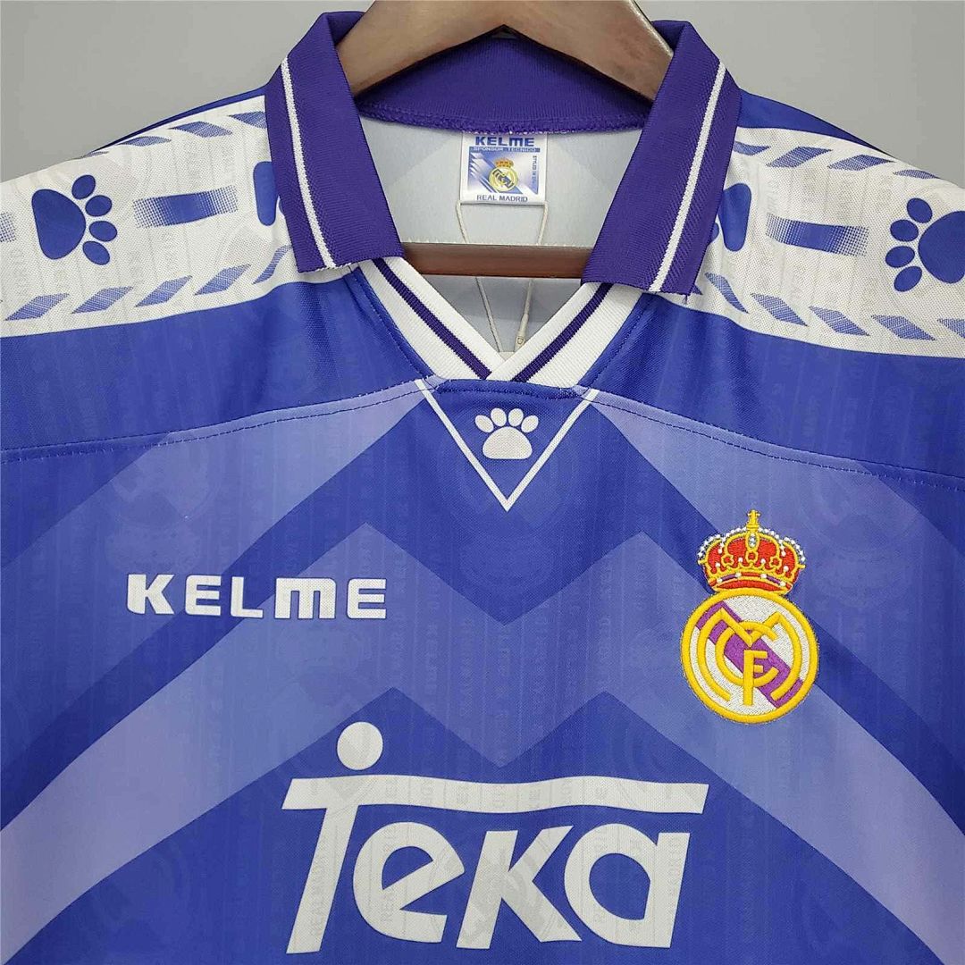 96-97 Real Madrid away 2