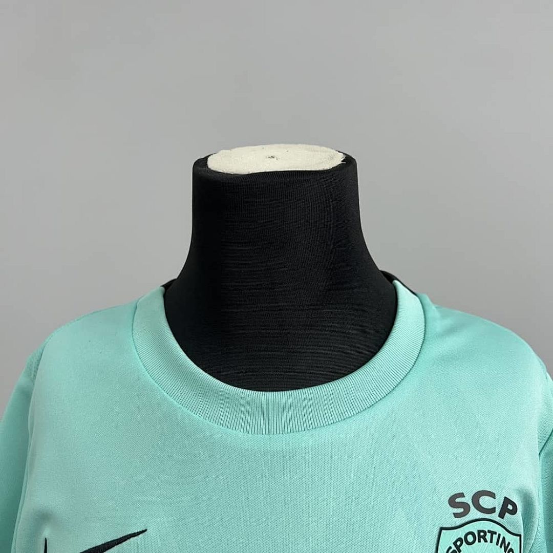 25_26 Sporting Lisbon third away Size_ 16-28 4