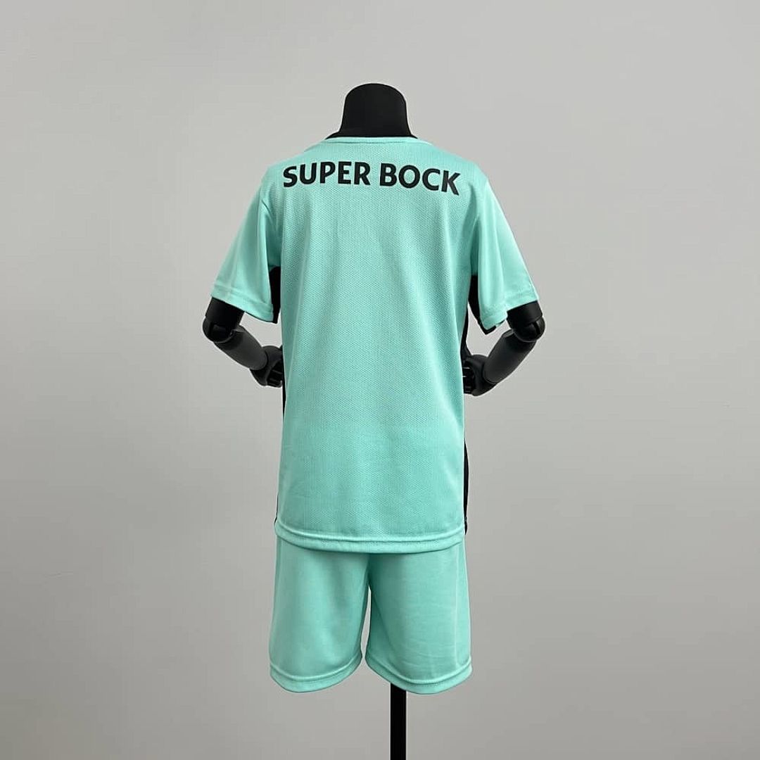 25_26 Sporting Lisbon third away Size_ 16-28 6