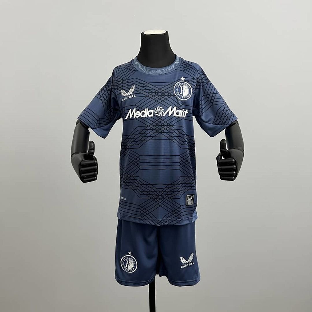 25_26 Feyenoord away Size_ 16-28