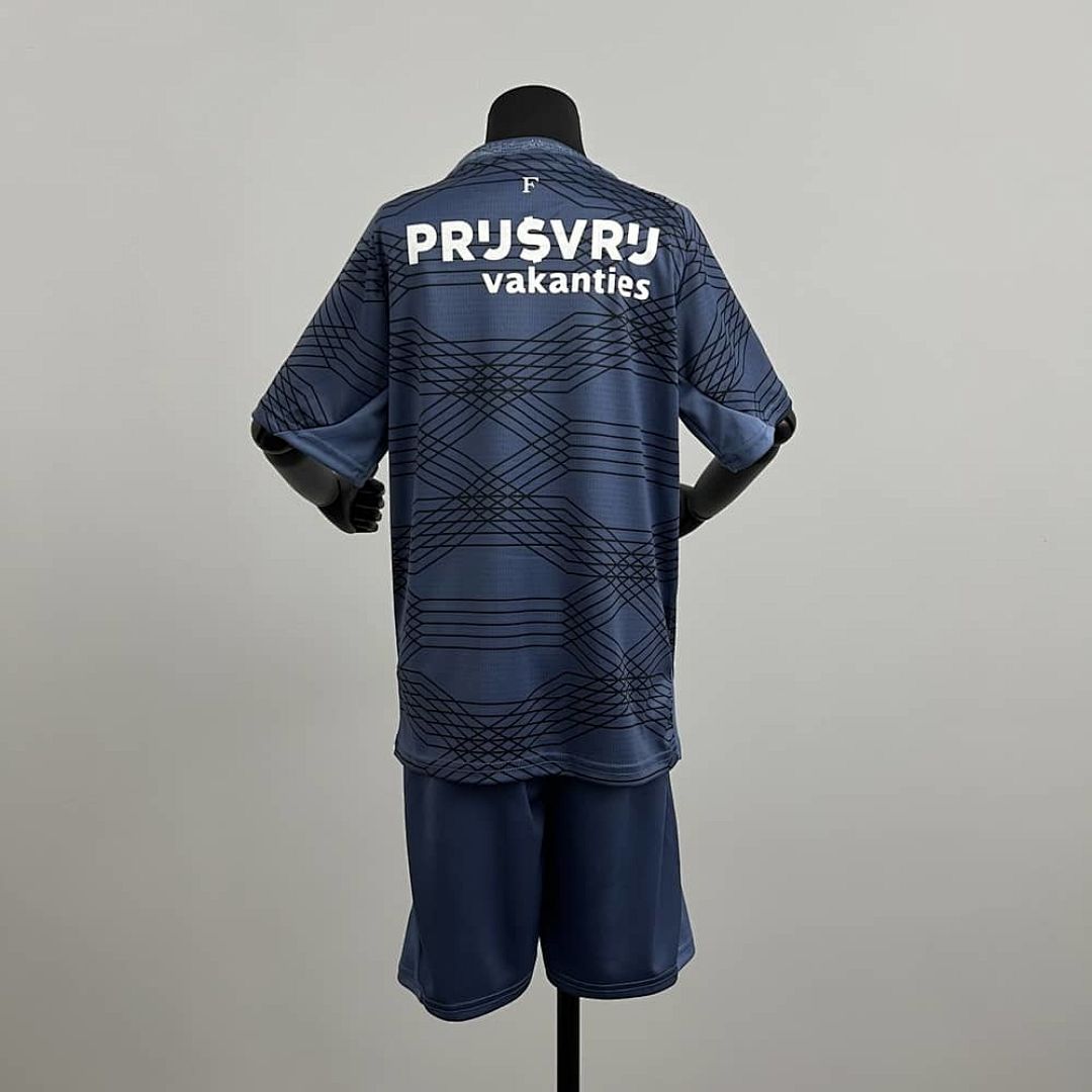 25_26 Feyenoord away Size_ 16-28 2