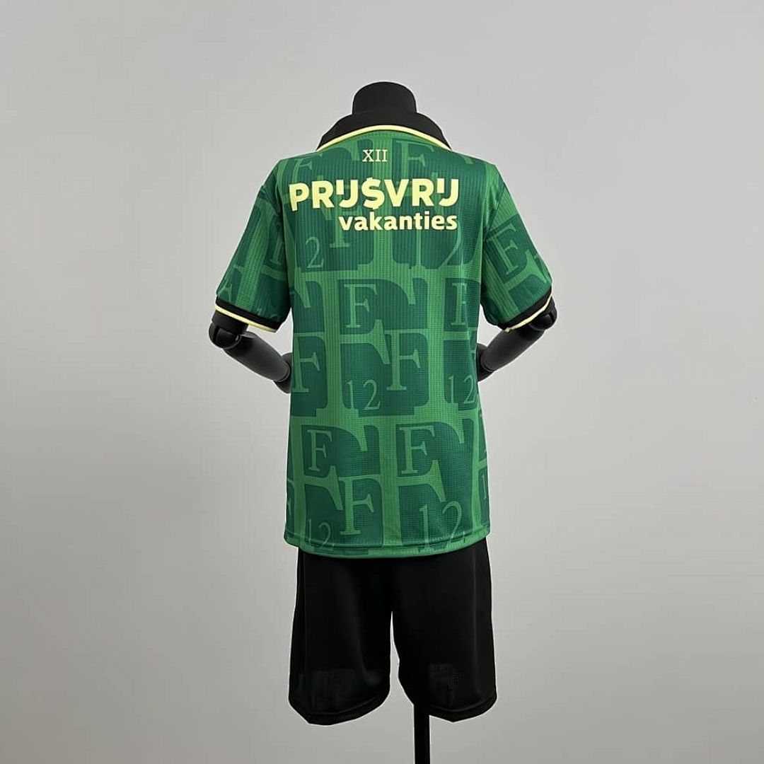 25_26 Feyenoord Green Size_ 16-28 2
