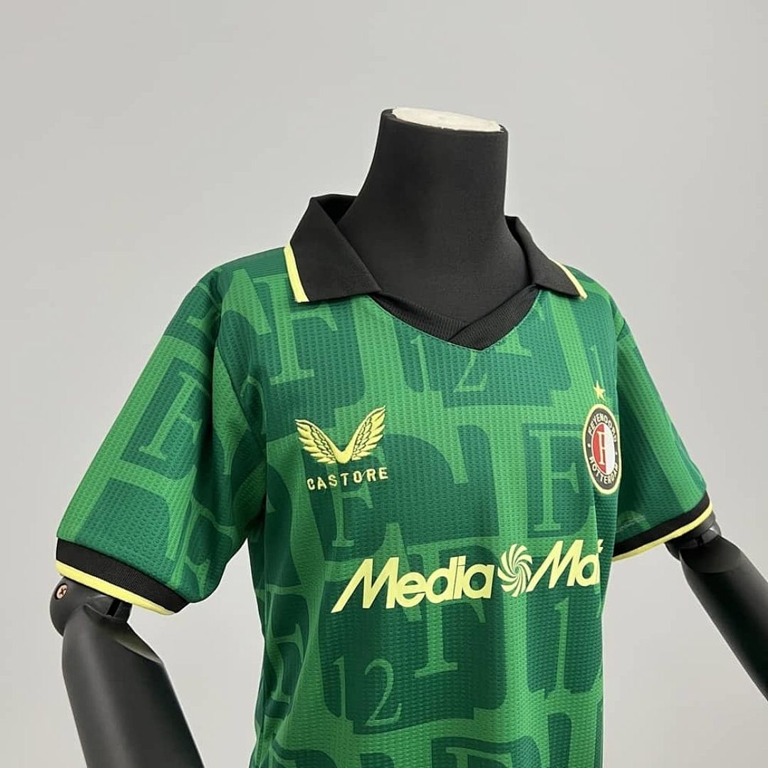 25_26 Feyenoord Green Size_ 16-28 7