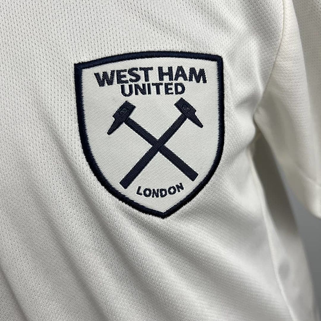 25_26 West Ham United away Size_ 16-28 9
