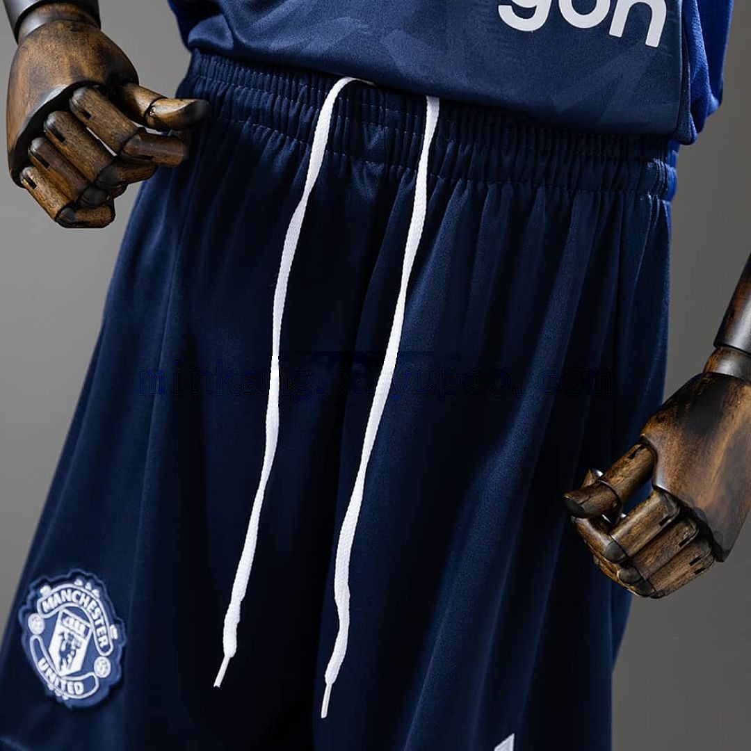 M-U 24_25 Away kids kit Jersey SZIE 16-28 3