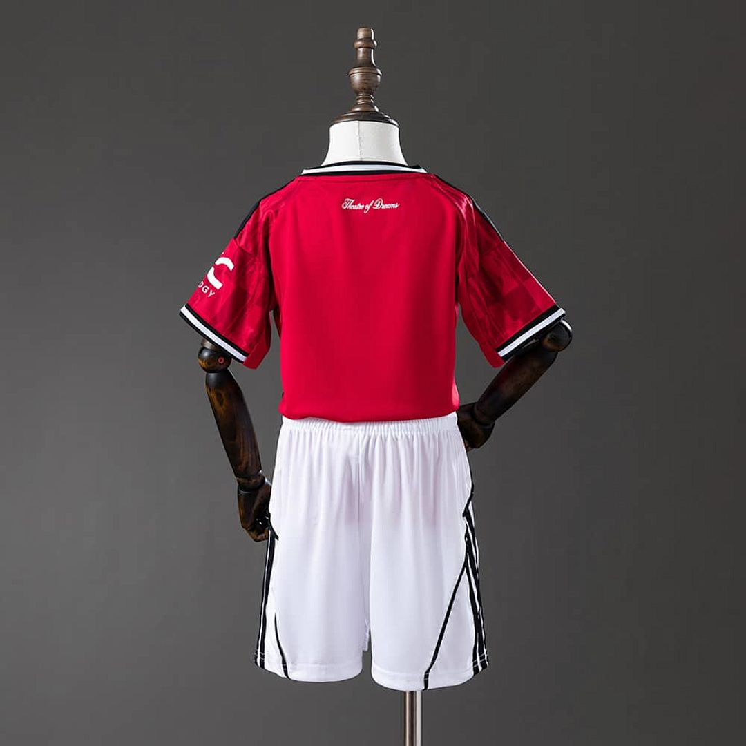 M-U 25_26 Home kids kit Jersey SIZE16-28 11