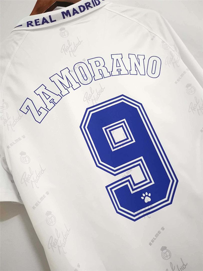 94-96 Real Madrid home 13